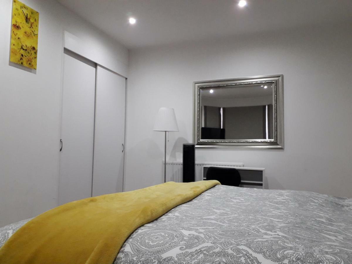 לונדון Luxurious Apartment In Kensington & Chelsea מראה חיצוני תמונה